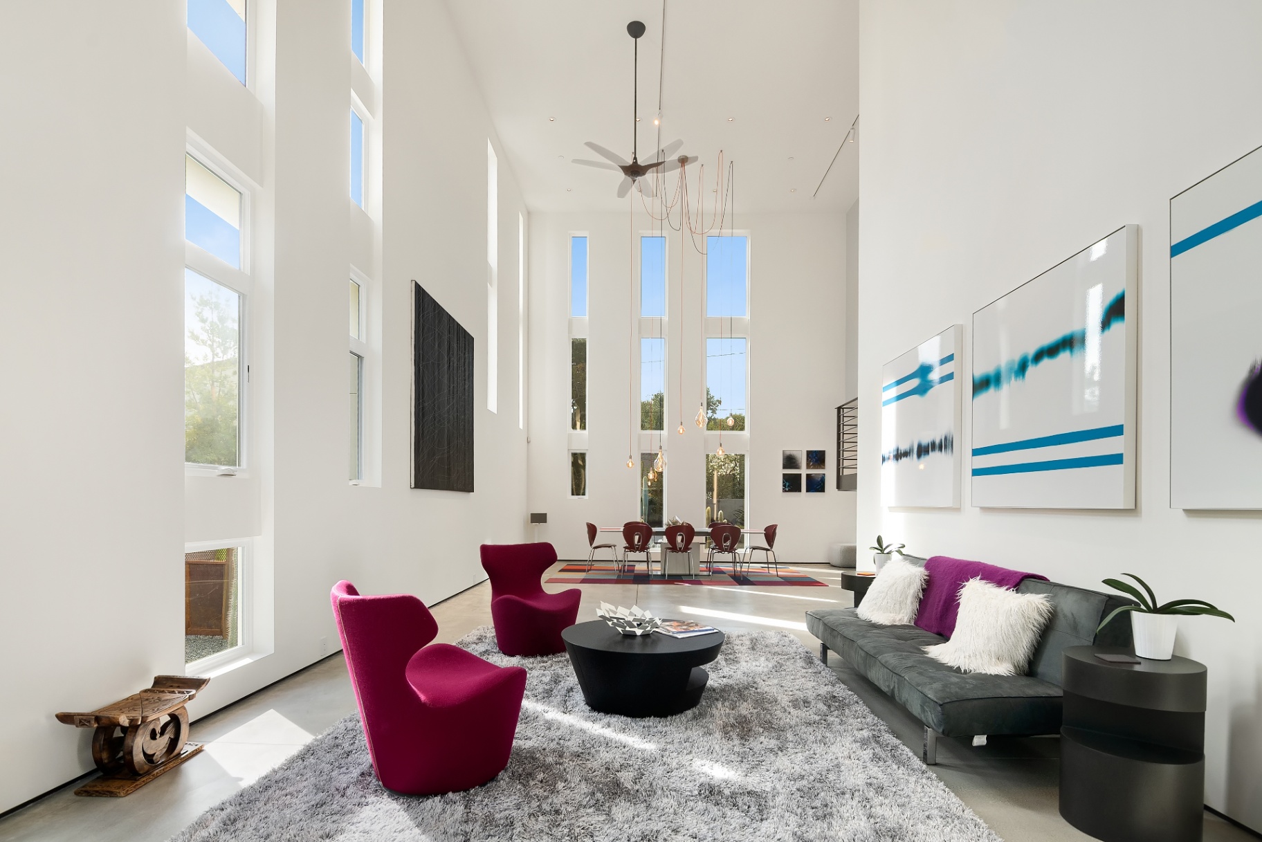 Motor double-height living room