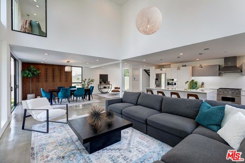 Hubbard open living room